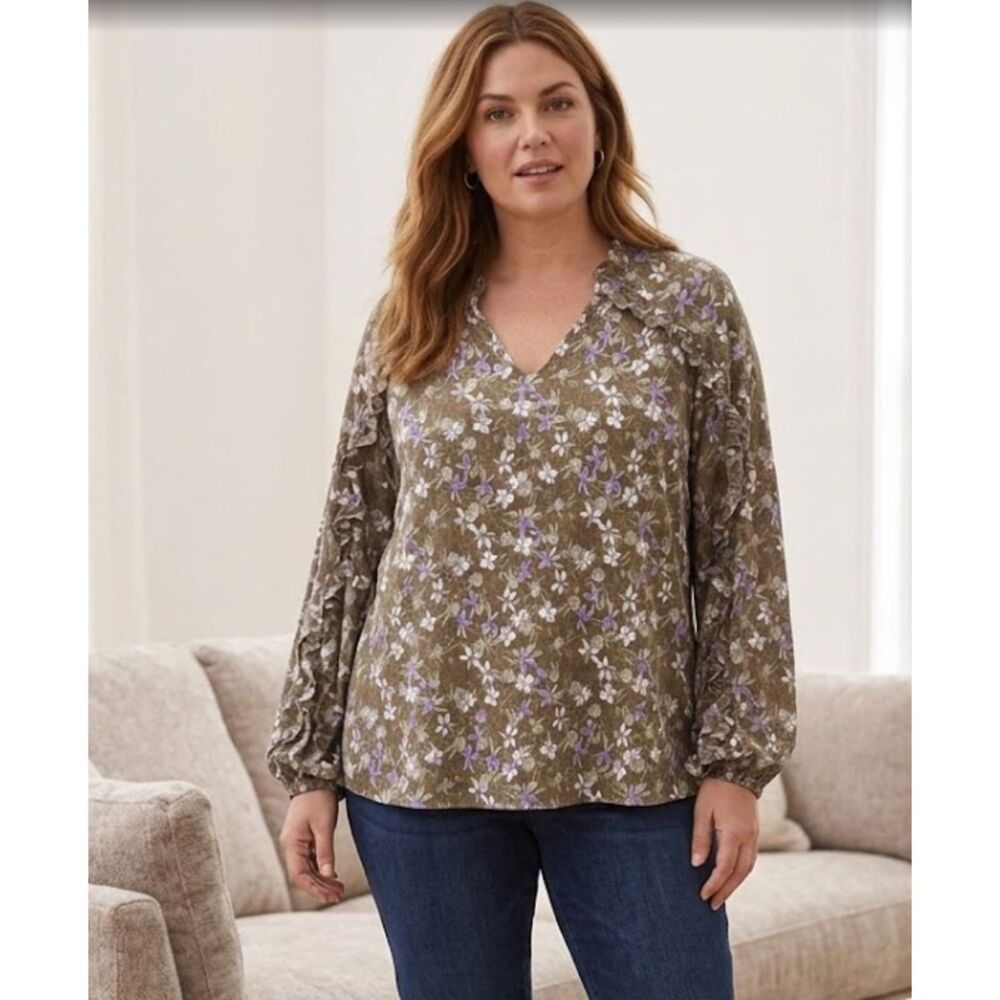 NEW Cato Ruffle Floral Puff Sleeve V-Neck Blouse Women's Plus Size 18/20